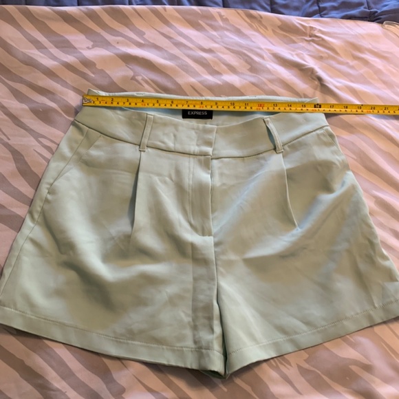 Express shorts - Picture 4 of 9
